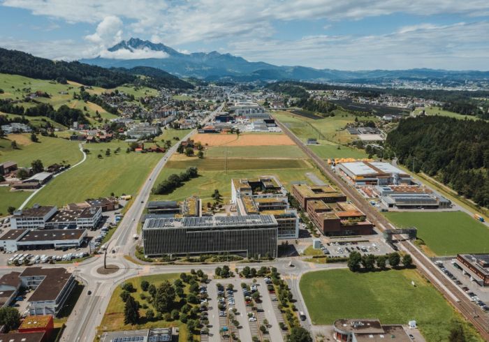 Bild: ETH Swiss GeoLab in Root eröffnet